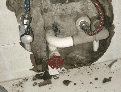 宁陕卫生间漏水维修公司专业为您介绍下宁陕查漏水的服务流程是怎么样的。首先需求找专业的师傅走效